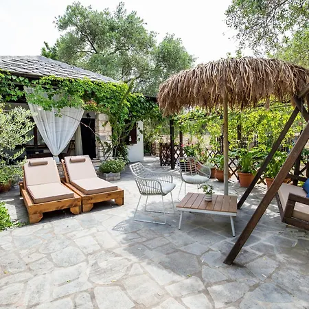 Nyaraló Aliki Houses Beach Residence *