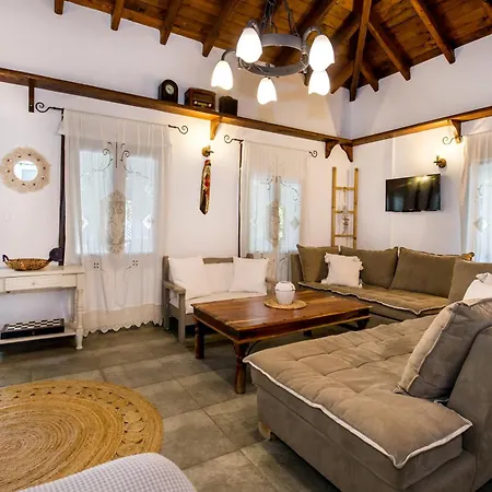 Aliki Houses Beach Residence Nyaraló